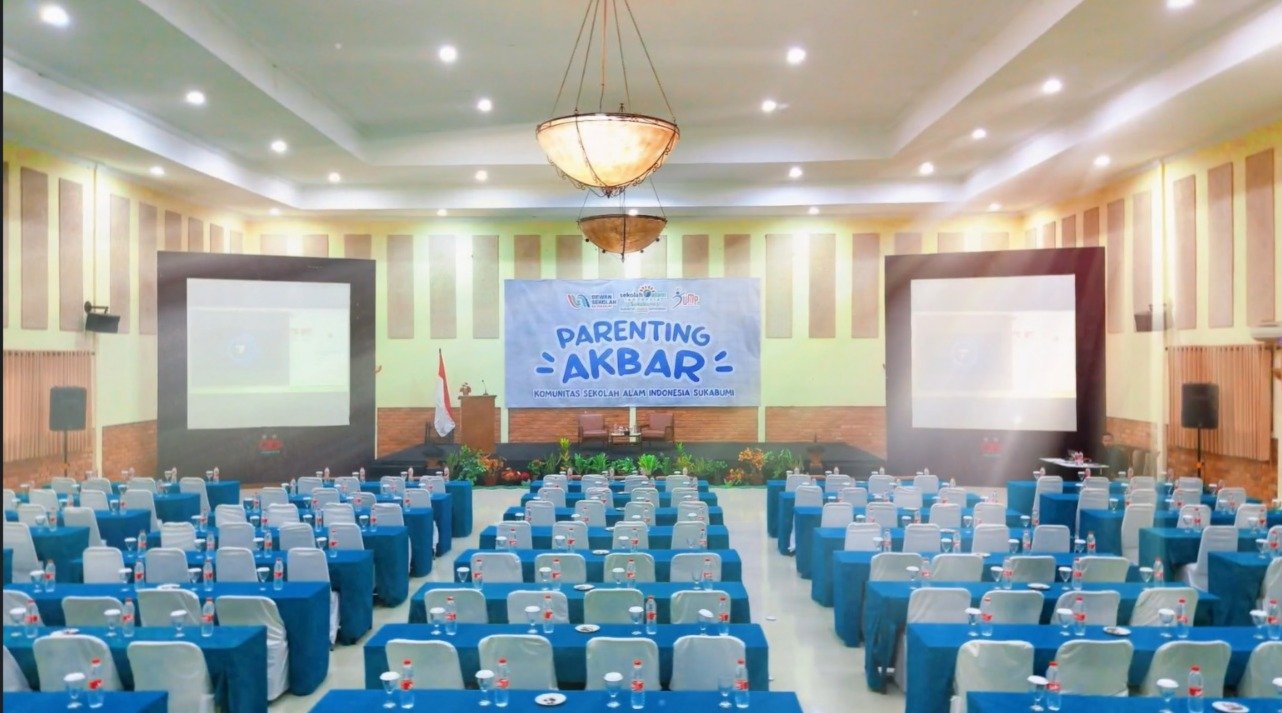 "Rumah Tertata, Fitrah Anak Terjaga"